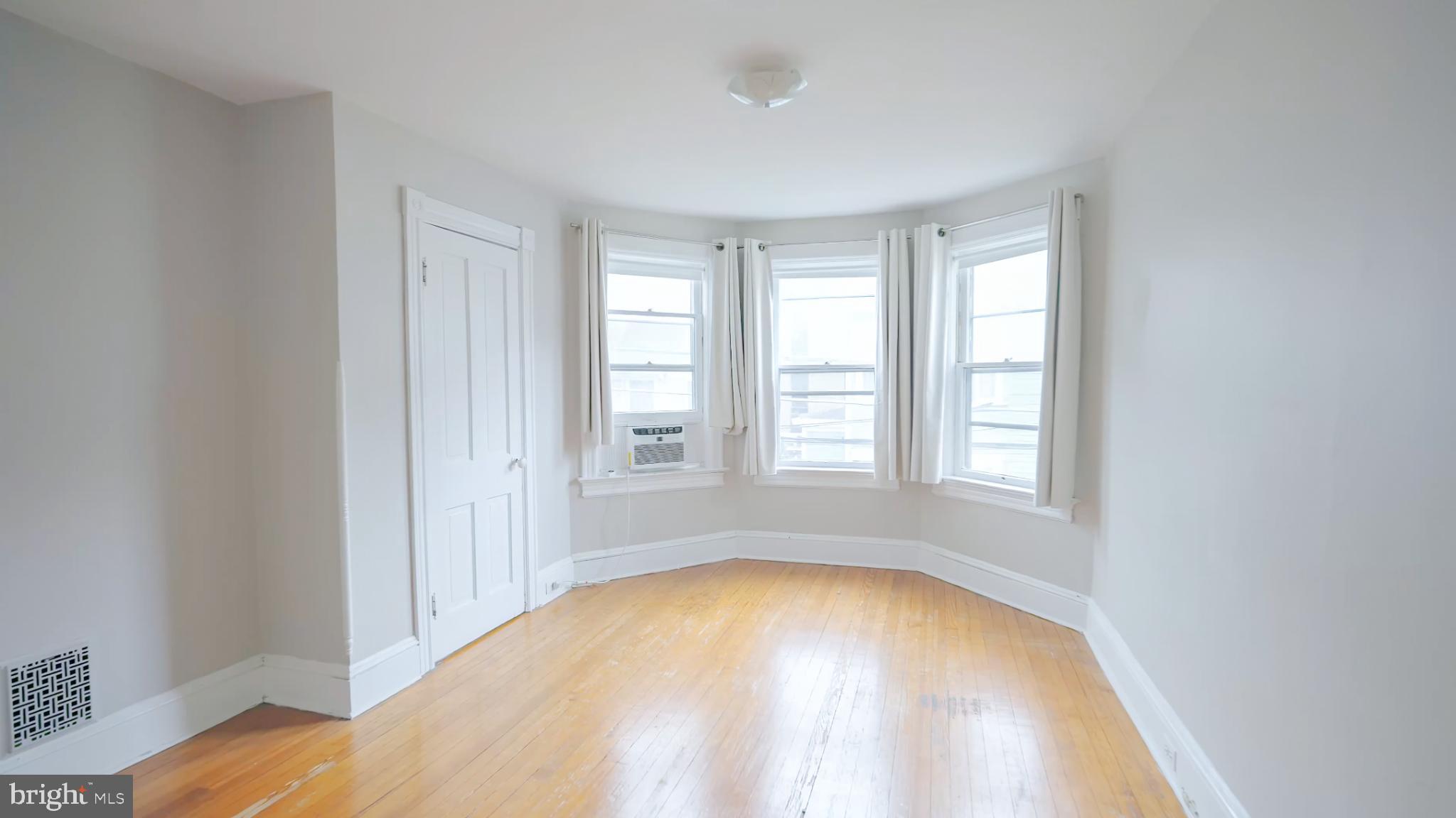 24 Bank Street Princeton, NJ 08542 - Photo 7 of 15 Apartment #2 Bedroom.