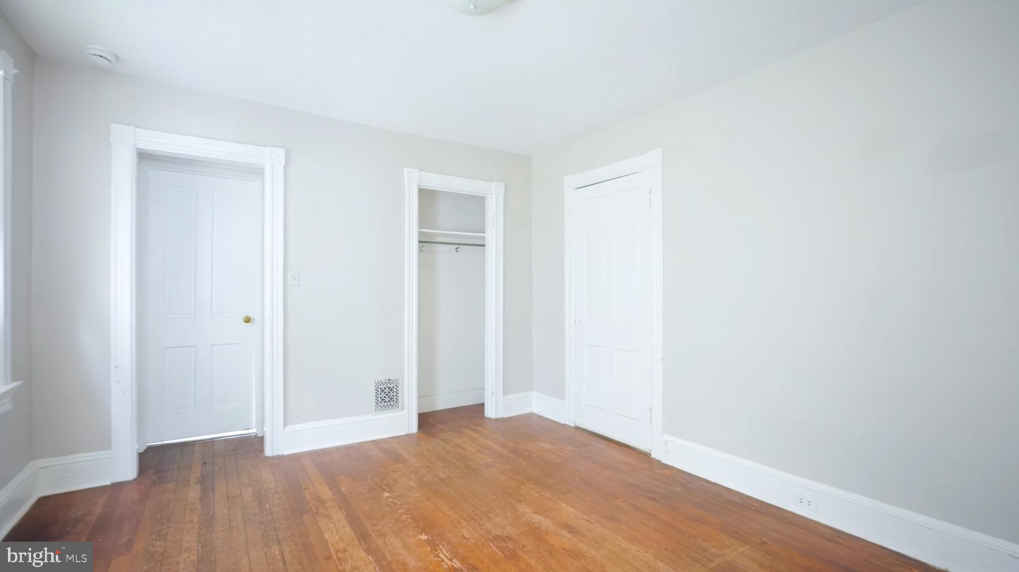 24 Bank Street Princeton, NJ 08542 - Photo 8 of 15 Apartment #2 Family Room.