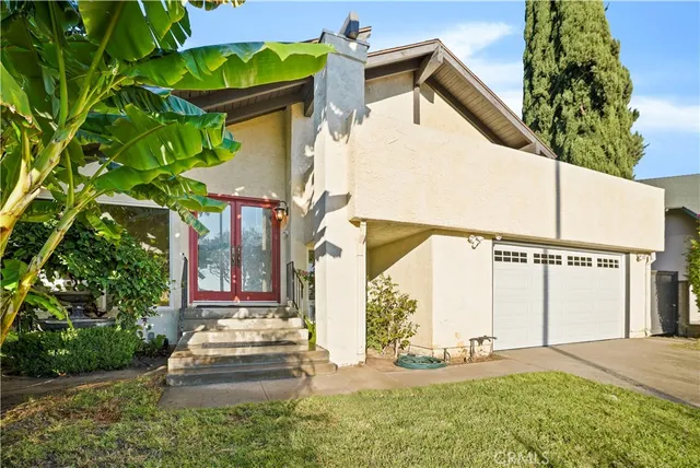 $899,000 | 2229 East Chesterton Street, Simi Valley, CA 93065