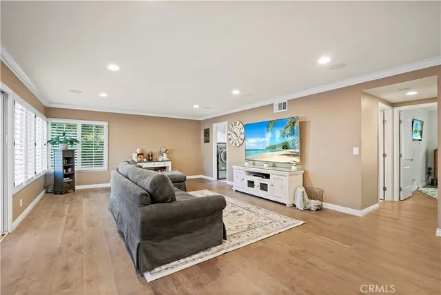 $899,000 | 2229 East Chesterton Street, Simi Valley, CA 93065