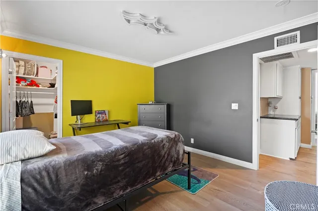 $899,000 | 2229 East Chesterton Street, Simi Valley, CA 93065