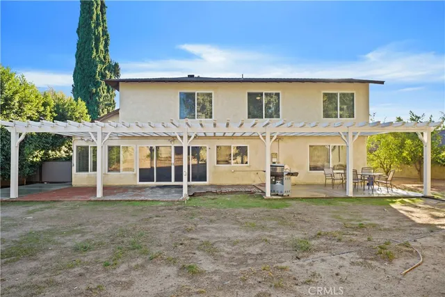 $899,000 | 2229 East Chesterton Street, Simi Valley, CA 93065