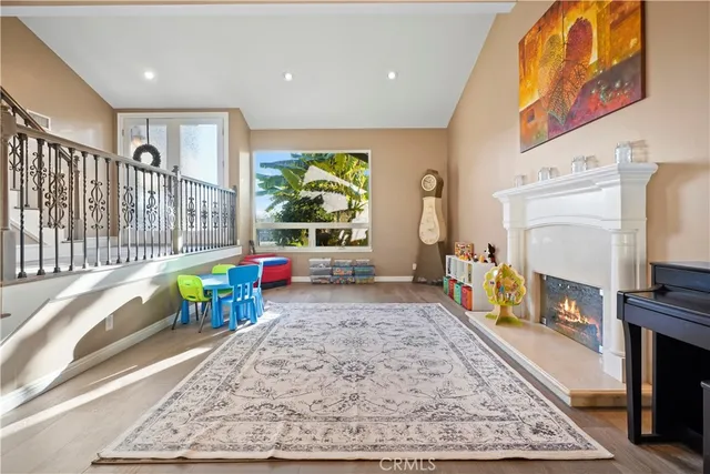 $899,000 | 2229 East Chesterton Street, Simi Valley, CA 93065