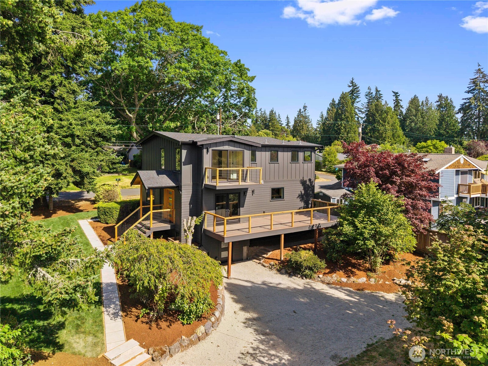 9808 224th Street Southwest Edmonds, WA 98020 - Photo 35 of 37