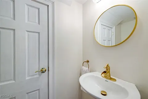 $1,235,000 | 1030 Aqua Lane, Fort Myers, FL 33919