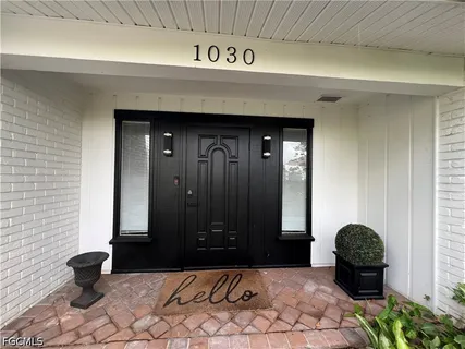 $999,900 | 1030 Aqua Lane, Fort Myers, FL 33919