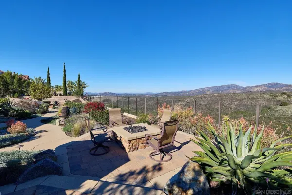 $2,699,000 | 15792 Via Santa Pradera, San Diego, CA 92131