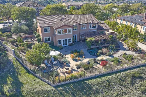 $2,699,000 | 15792 Via Santa Pradera, San Diego, CA 92131
