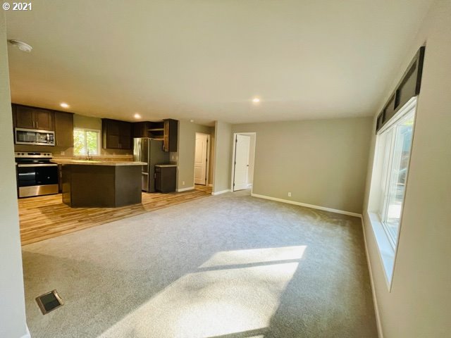 65515 East Timberline Drive Rhododendron, OR 97049 - Photo 8 of 32