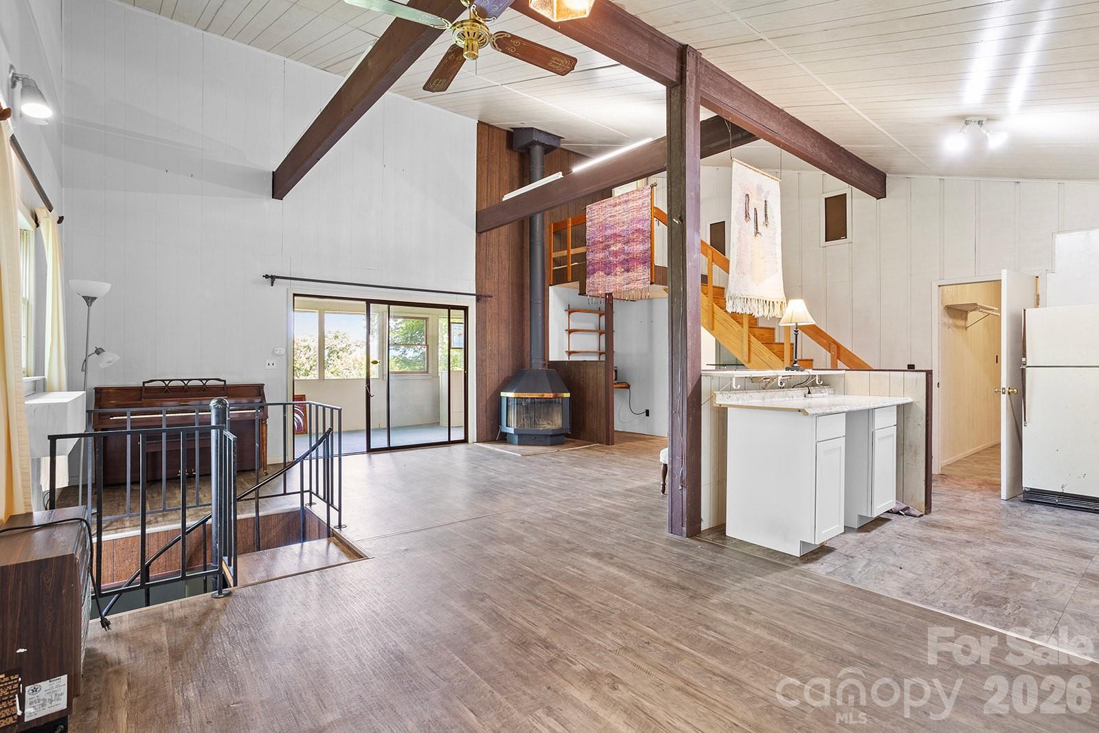 376 Stoney Brook Road Hendersonville, NC 28739 - Photo 4 of 23
