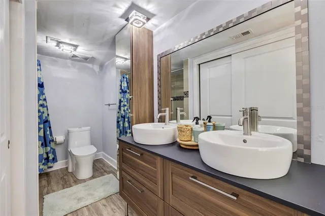 $4,000 | 5396 Gulf Boulevard, Unit 209, St. Pete Beach, FL 33706