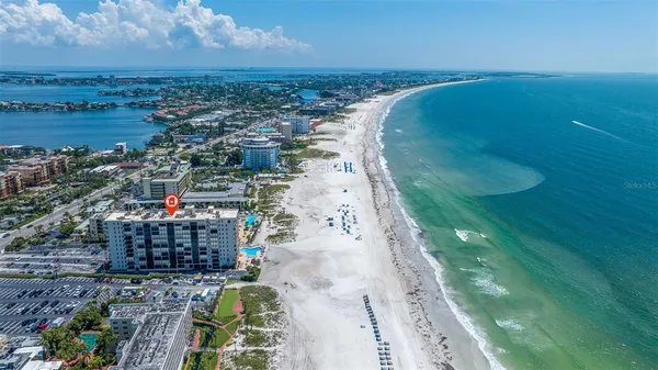 $4,000 | 5396 Gulf Boulevard, Unit 209, St. Pete Beach, FL 33706