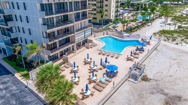 $4,000 | 5396 Gulf Boulevard, Unit 209, St. Pete Beach, FL 33706