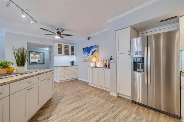 $4,000 | 5396 Gulf Boulevard, Unit 209, St. Pete Beach, FL 33706