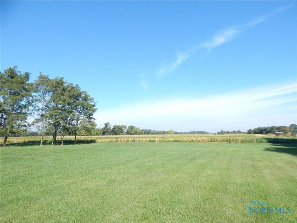 18579 Range Line Road Bowling Green, OH 43402 - Photo 6 of 20 Gallery Image 6