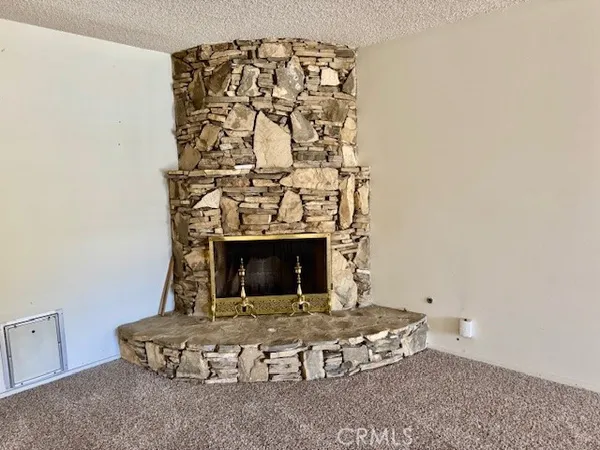 $399,000 | 405 South Gilbert Street, Hemet, CA 92543