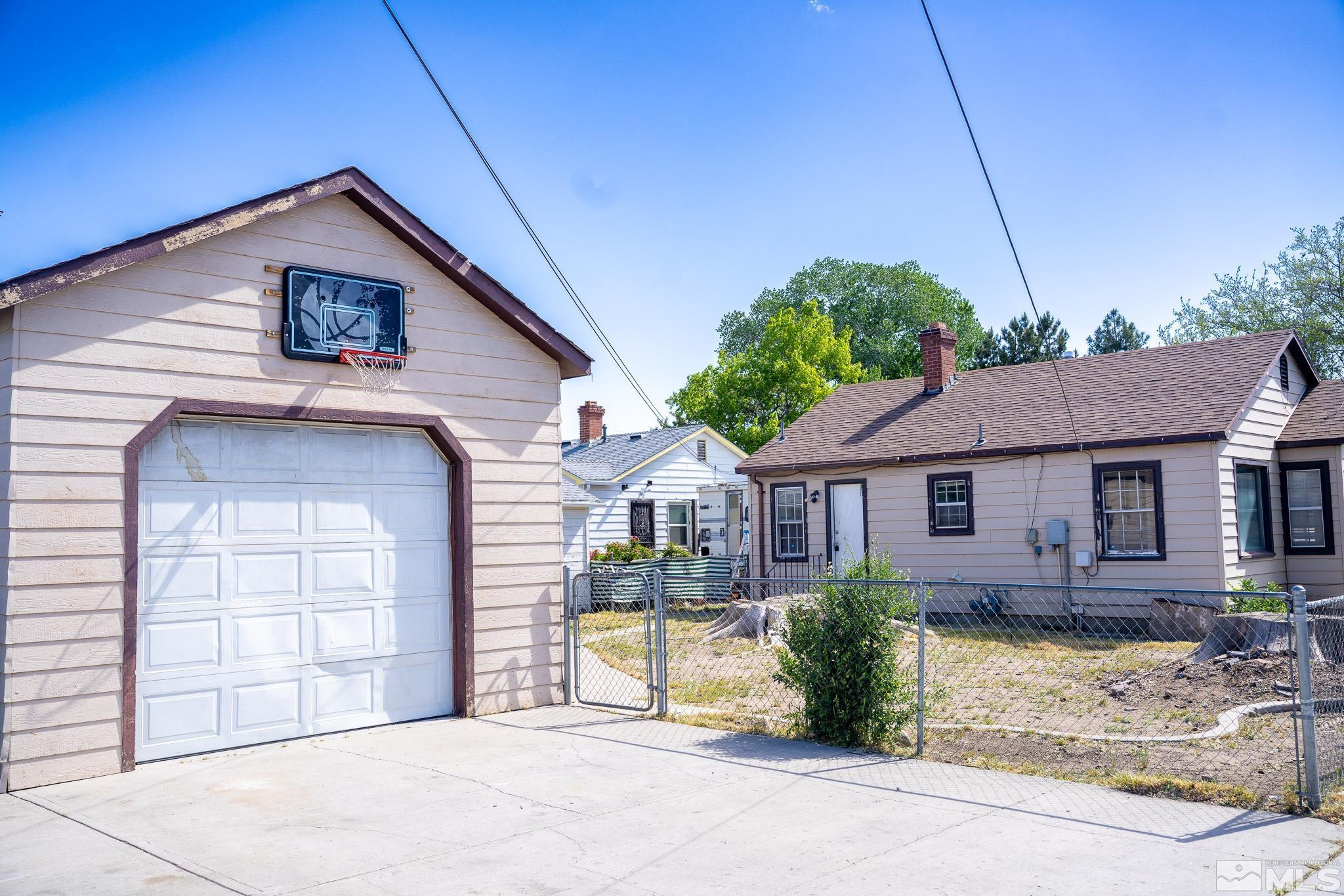 701 6th Street Sparks, NV 89431 - Photo 3 of 28 Photo 3