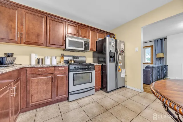 $498,500 | 396 South 7th Avenue, Highland Park, NJ 08904