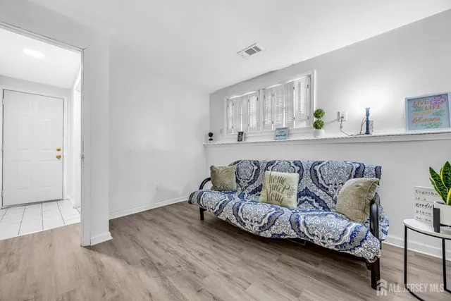 $498,500 | 396 South 7th Avenue, Highland Park, NJ 08904