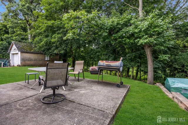 $498,500 | 396 South 7th Avenue, Highland Park, NJ 08904