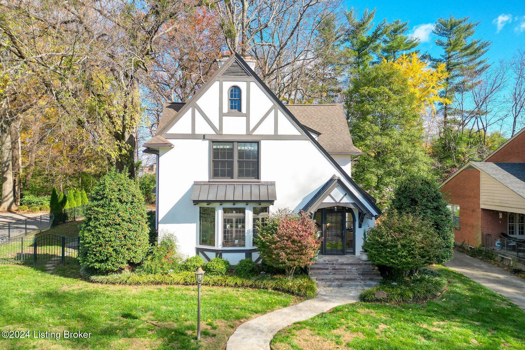 1825 Casselberry Road Louisville, KY 40205 - Photo 1 of 1 photo_online_001