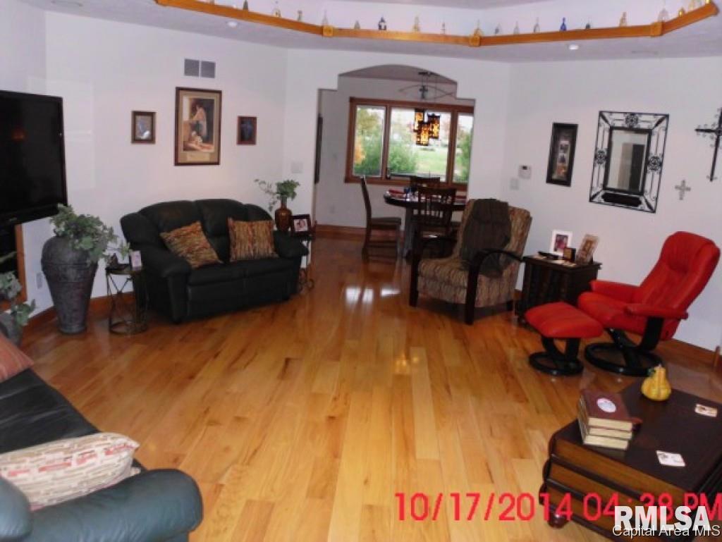 2512 Silver Fox Court Springfield, IL 62711 - Photo 3 of 29 Gallery Image 3