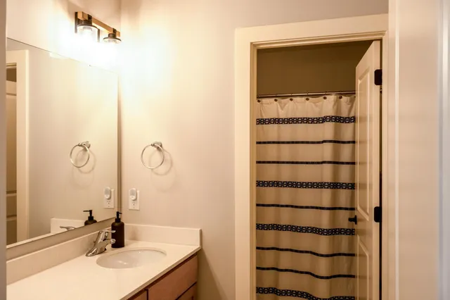 $799,000 | 4297 Arbor Bay, St. Paul, MN 55129