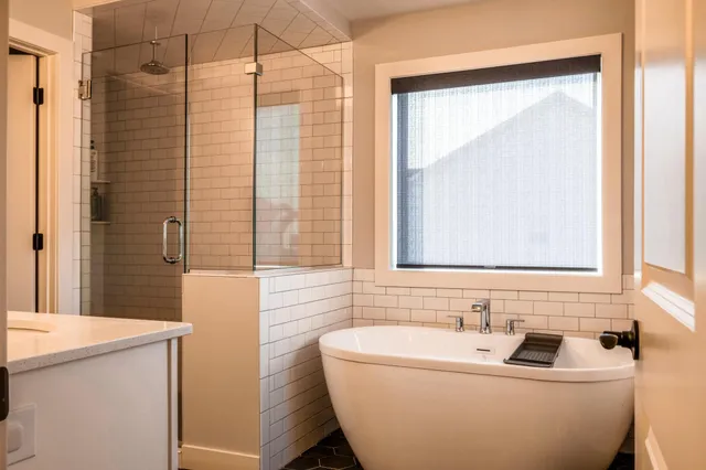 $799,000 | 4297 Arbor Bay, St. Paul, MN 55129