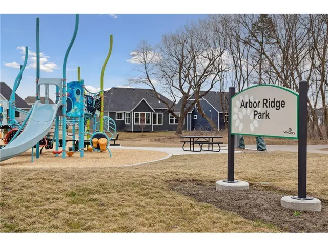 $799,000 | 4297 Arbor Bay, St. Paul, MN 55129