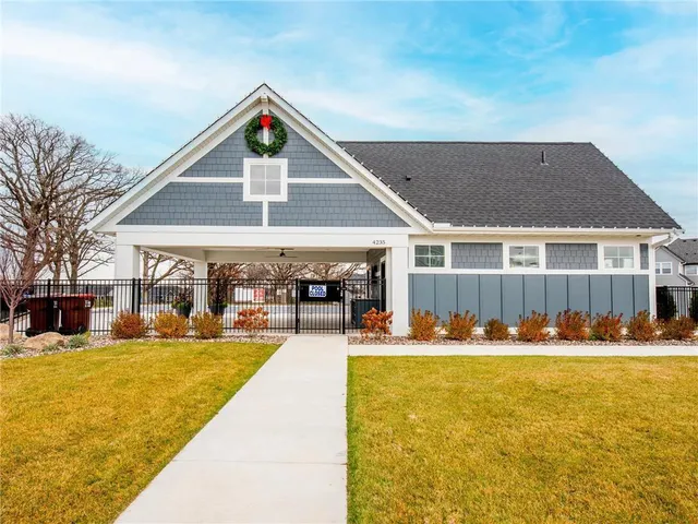 $799,000 | 4297 Arbor Bay, St. Paul, MN 55129