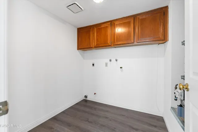 $545,000 | 43332 33rd Street West, Lancaster, CA 93536