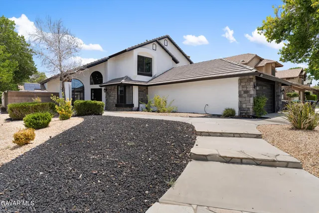 $545,000 | 43332 33rd Street West, Lancaster, CA 93536