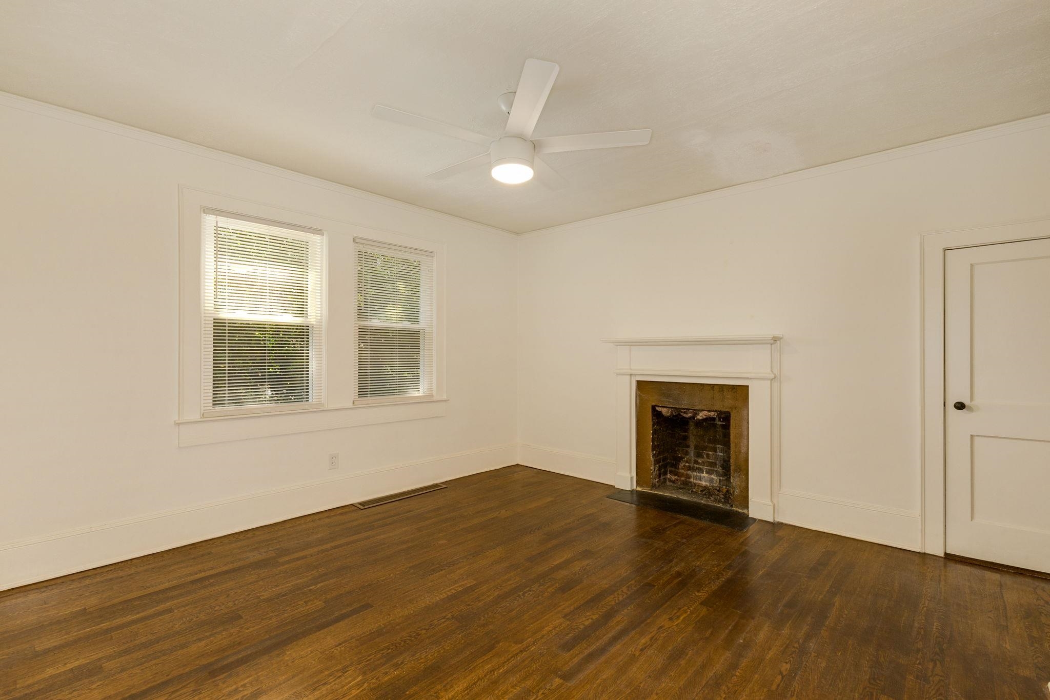 208 Brookside Road Spartanburg, SC 29301 - Photo 12 of 24 Gallery Image 12