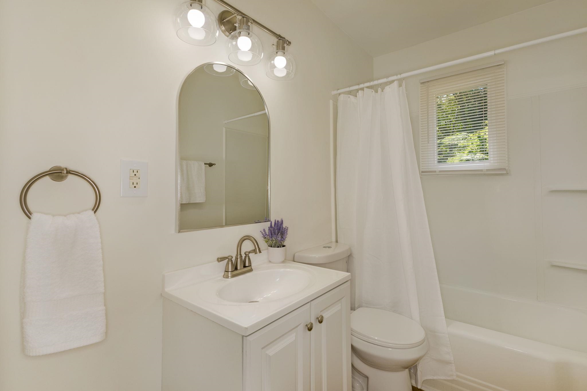 208 Brookside Road Spartanburg, SC 29301 - Photo 15 of 24 Gallery Image 15