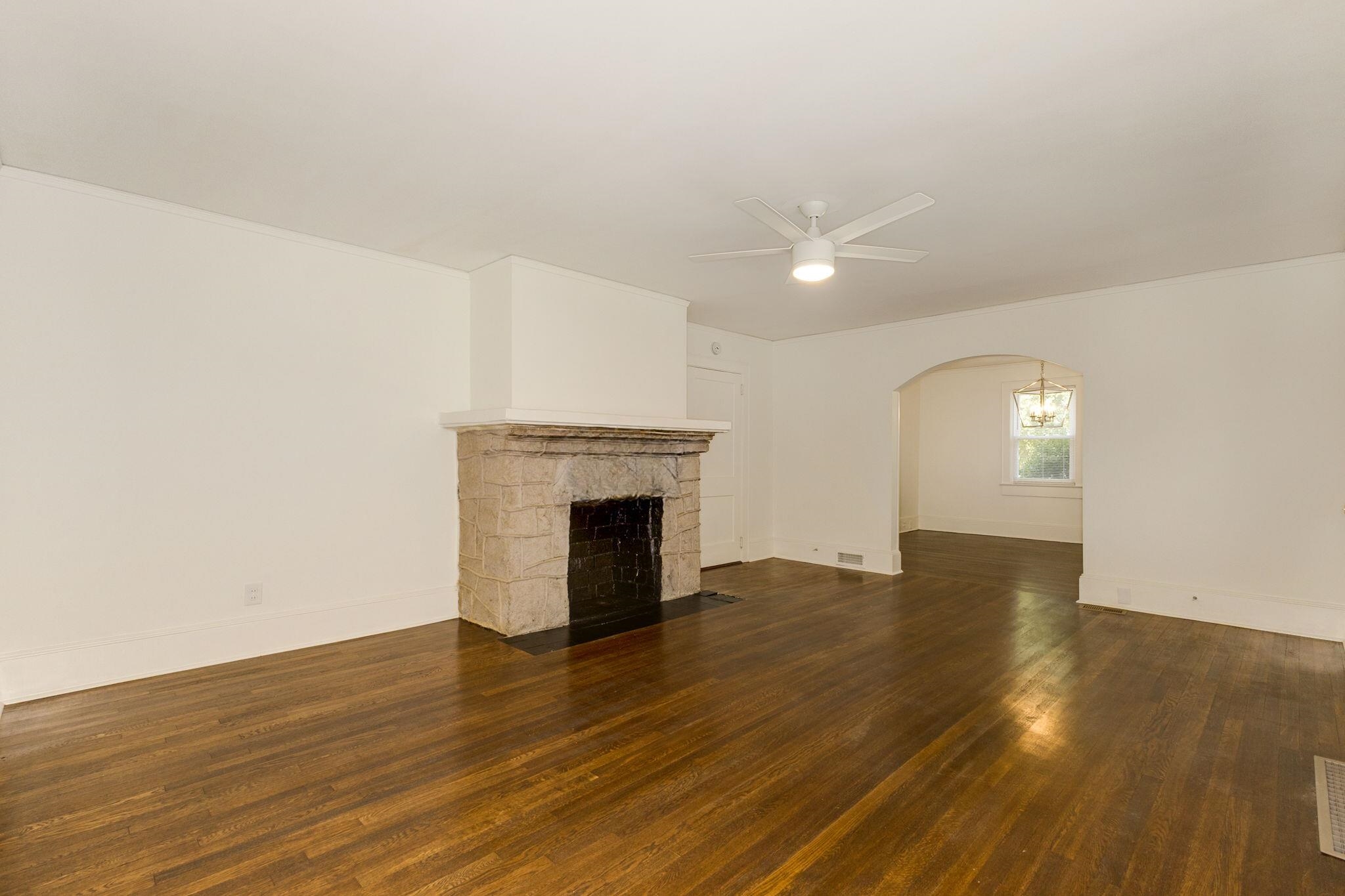 208 Brookside Road Spartanburg, SC 29301 - Photo 4 of 24 Gallery Image 4