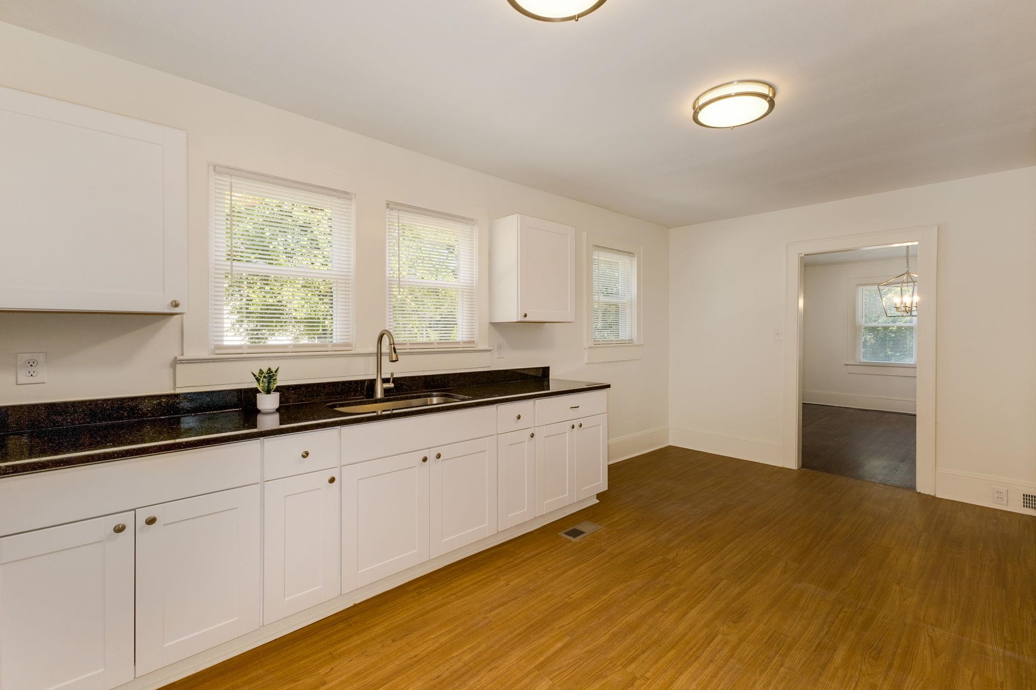 208 Brookside Road Spartanburg, SC 29301 - Photo 10 of 24 Gallery Image 10