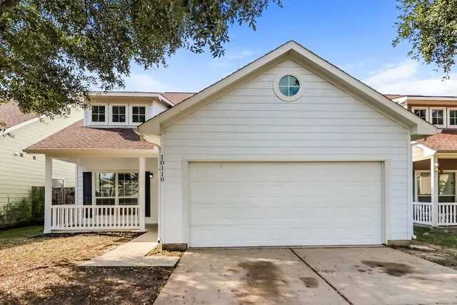 $2,370 | 10110 Berrybriar Lane, Tomball, TX 77375