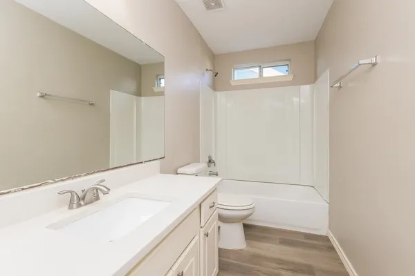 $1,970 | 10110 Berrybriar Lane, Tomball, TX 77375