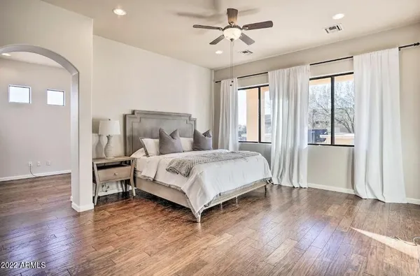 $5,000 | 13639 East Hedgehog Place, Scottsdale, AZ 85262