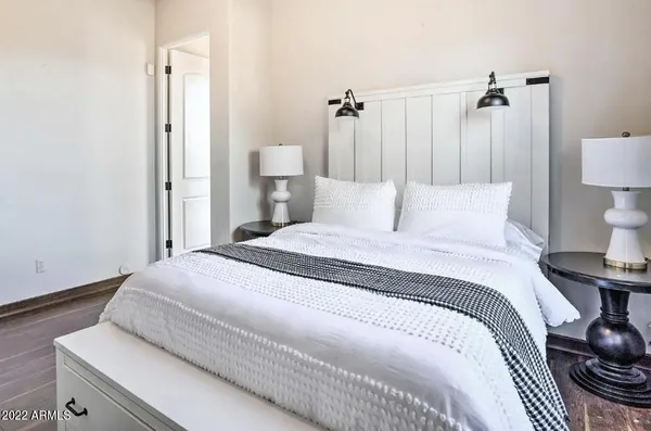 $5,000 | 13639 East Hedgehog Place, Scottsdale, AZ 85262