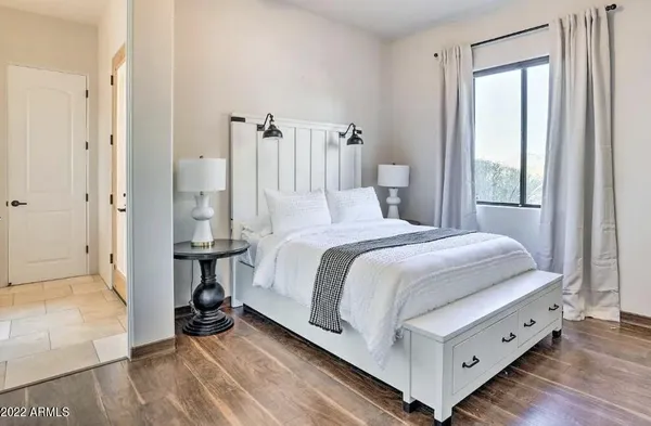 $5,000 | 13639 East Hedgehog Place, Scottsdale, AZ 85262