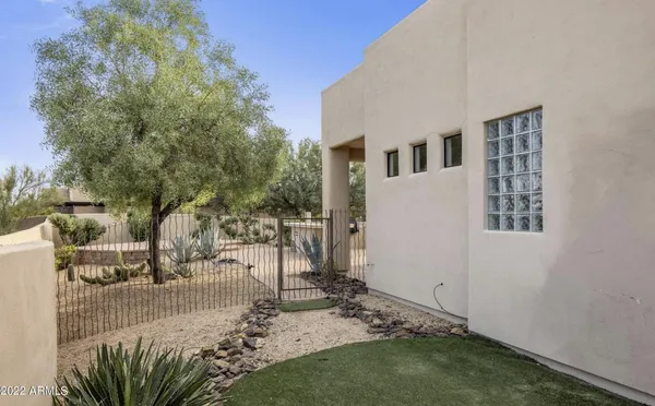 $5,000 | 13639 East Hedgehog Place, Scottsdale, AZ 85262