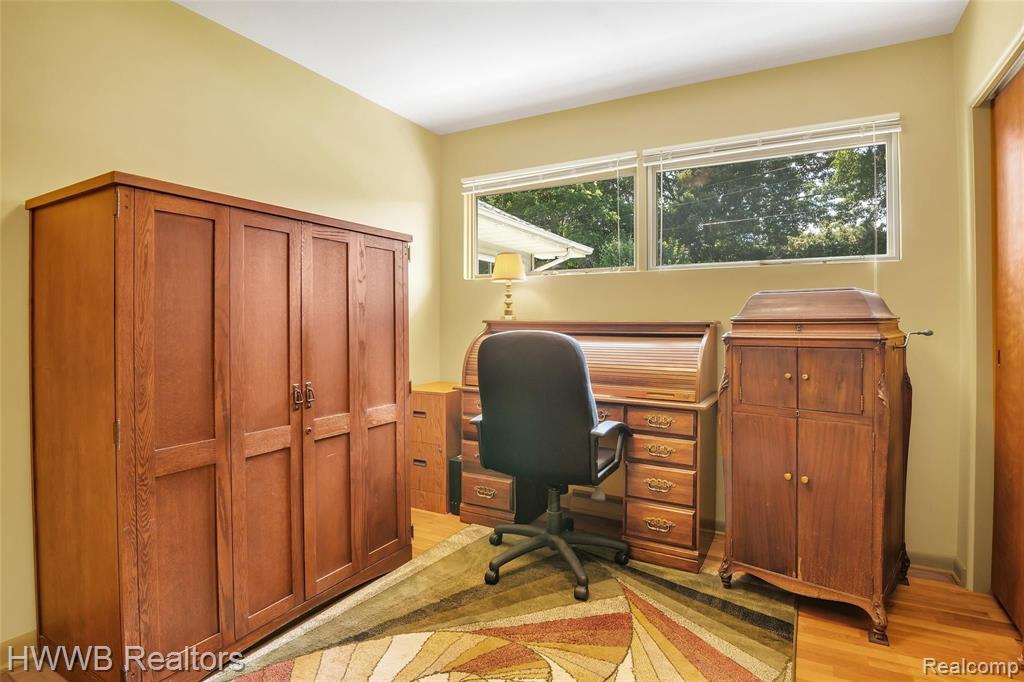 1012 Long Street Fenton, MI 48430 - Photo 28 of 51