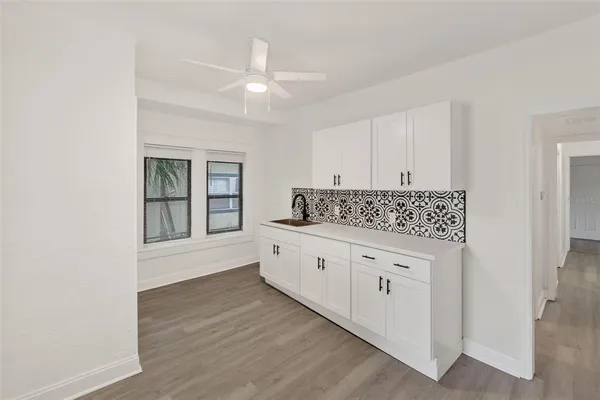 $1,600 | 96 West Esther Street, Orlando, FL 32806
