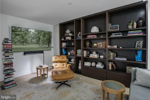 $1,850,000 | 2501 M Street Northwest, Unit T12, Washington, DC 20037