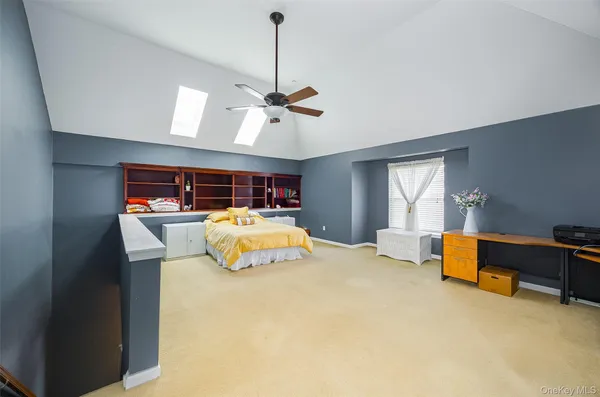 $849,500 | 114 Hudson Pointe Drive, Poughkeepsie, NY 12601