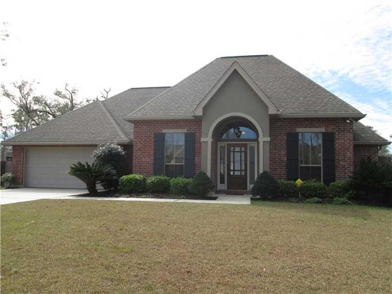 385 Autumn Lakes Road Slidell, LA 70461 - Photo 1 of 21 Gallery Image 1