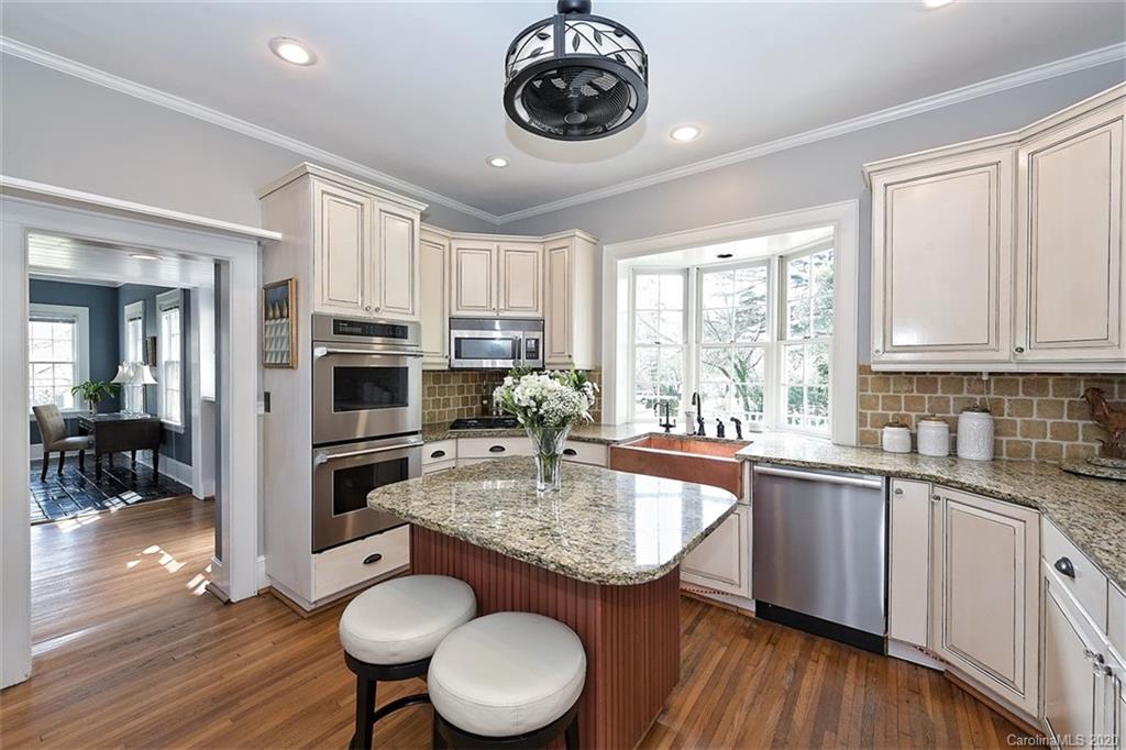 2138 Sharon Road Charlotte, NC 28207 - Photo 18 of 46 Gallery Image 18