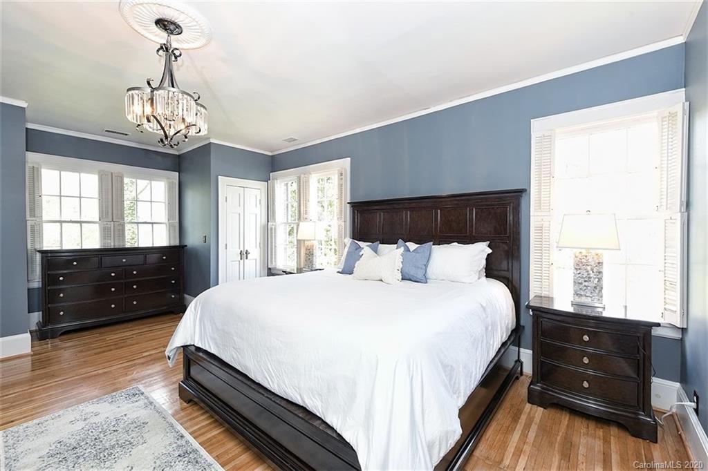 2138 Sharon Road Charlotte, NC 28207 - Photo 27 of 46 Gallery Image 27