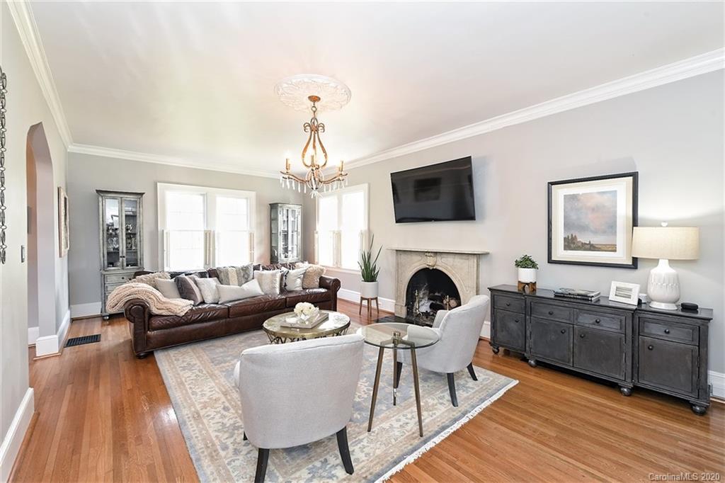 2138 Sharon Road Charlotte, NC 28207 - Photo 8 of 46 Gallery Image 8